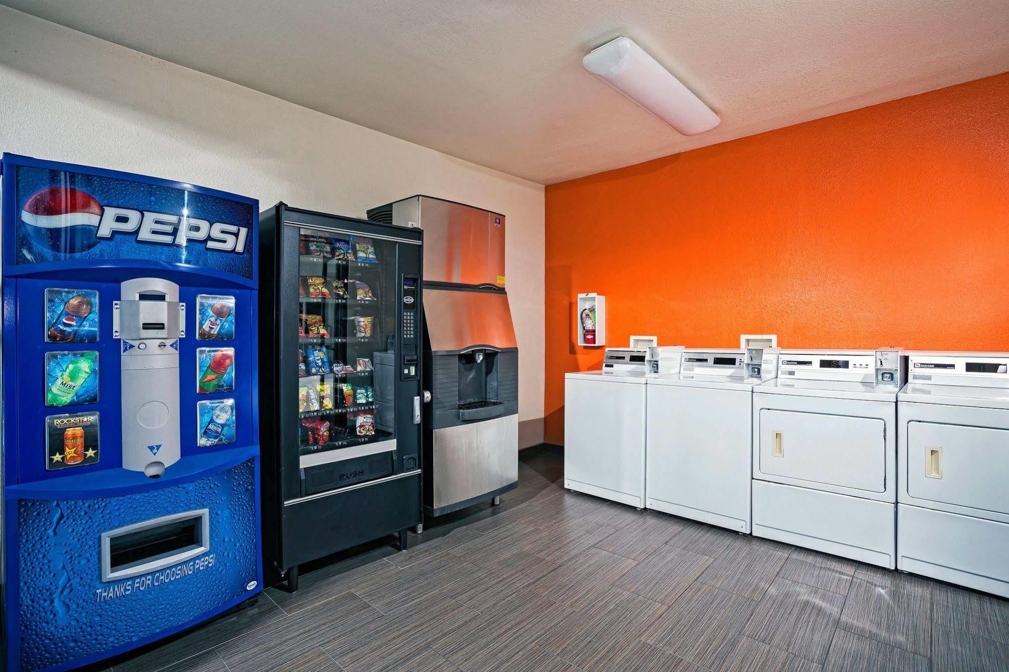 Motel 6-Costa Mesa, Ca - Newport Beach Esterno foto